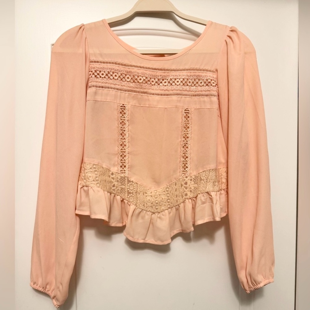 Gianni Bini Peach Lace Blouse